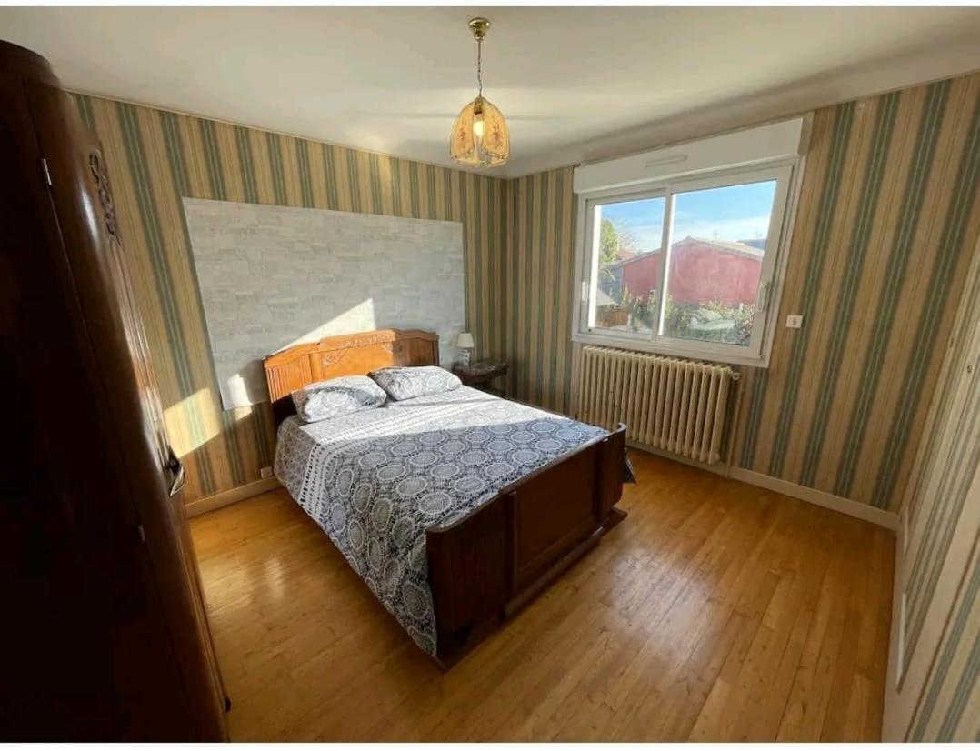 -Comme A La Maison- Jardin, Veranda, Ideal Familles Et Business Niort Ngoại thất bức ảnh